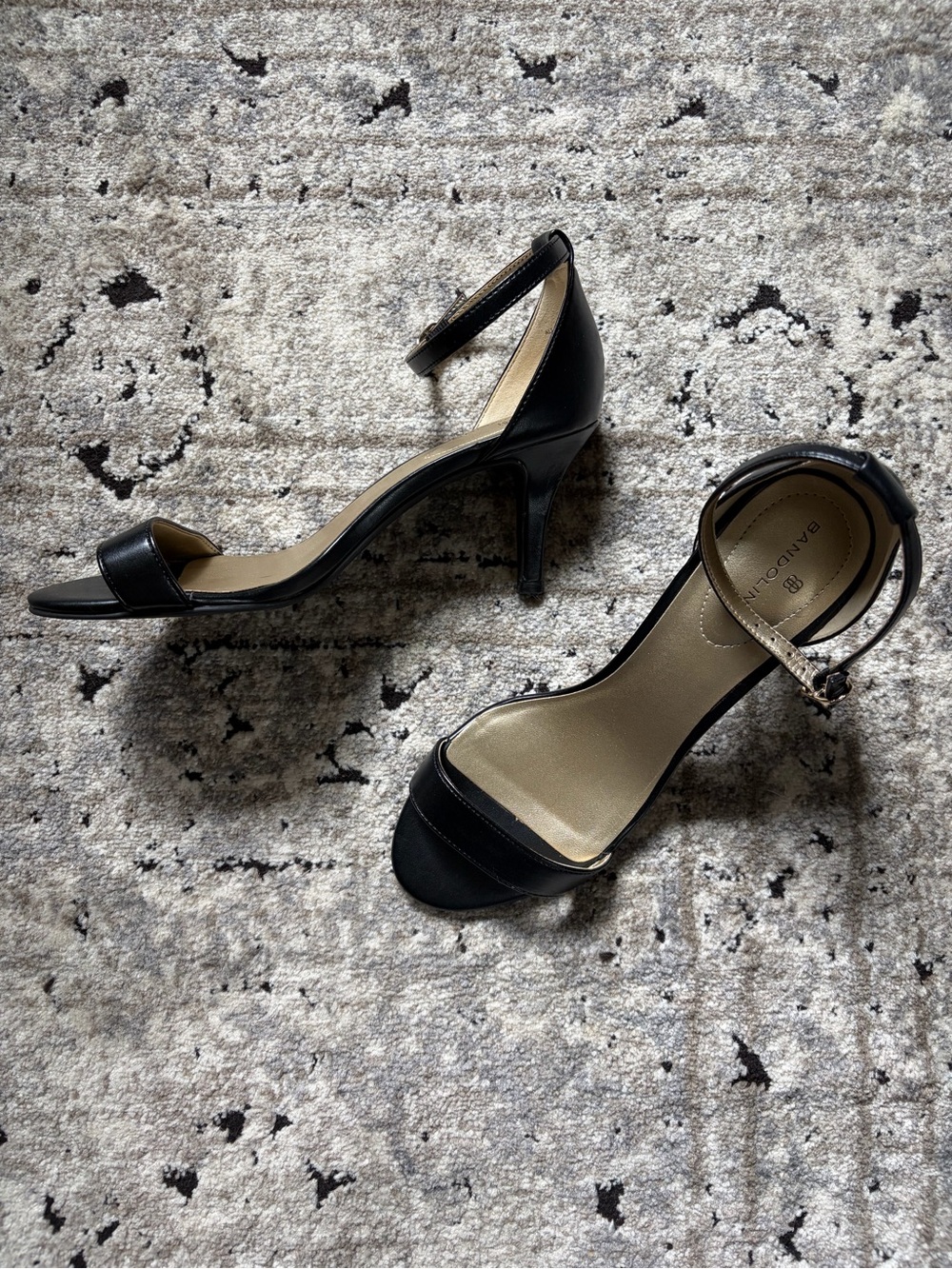 Bandolino Black Ankle-Strap heels